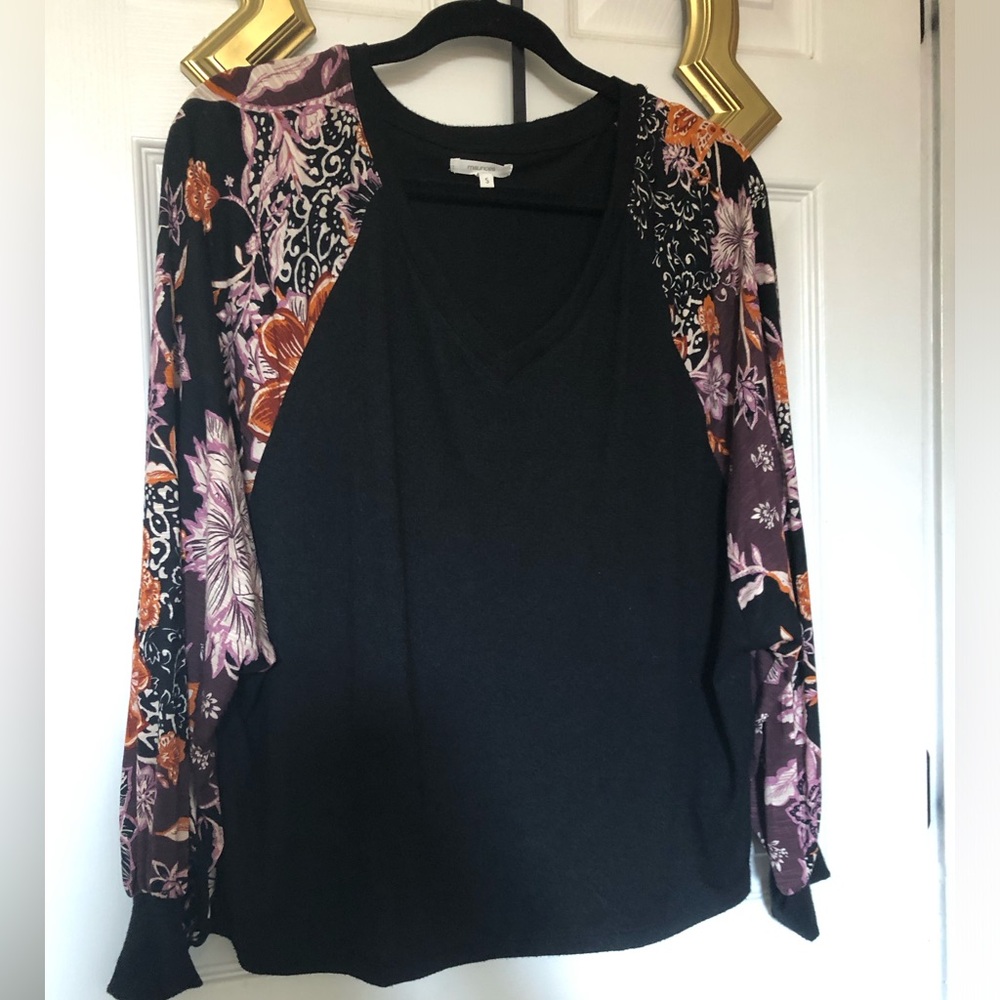 Maurice’s Dolman Sweater - like new